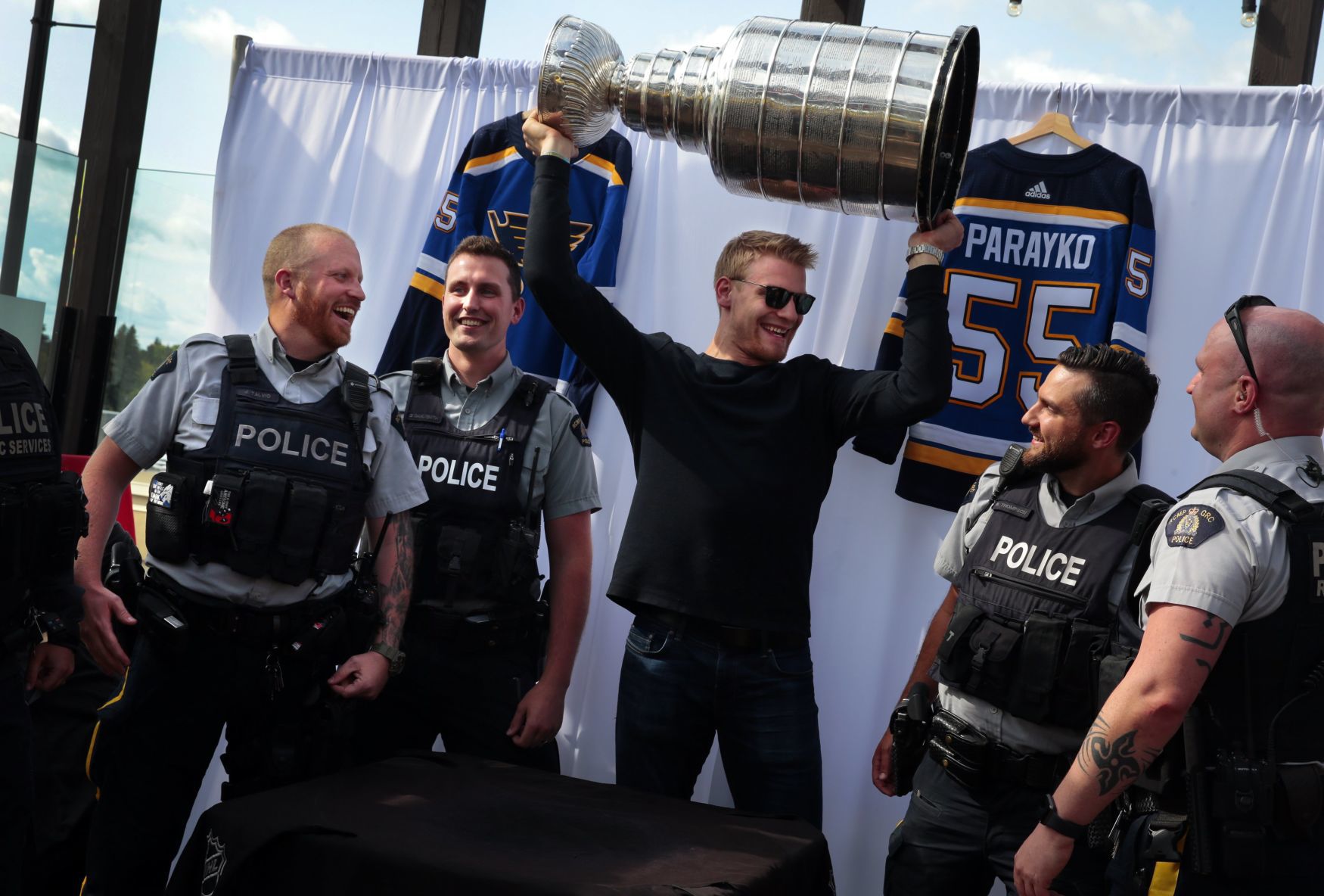 Parayko takes Stanley Cup home to Edmonton